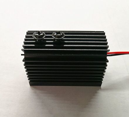 Grado industrial DC 3-5V 532nm 30mw módulo láser Green Dot con disipador de calor para la luz de escenario láser proveedor
