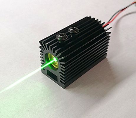 Grado industrial DC 3-5V 532nm 30mw módulo láser Green Dot con disipador de calor para la luz de escenario láser proveedor