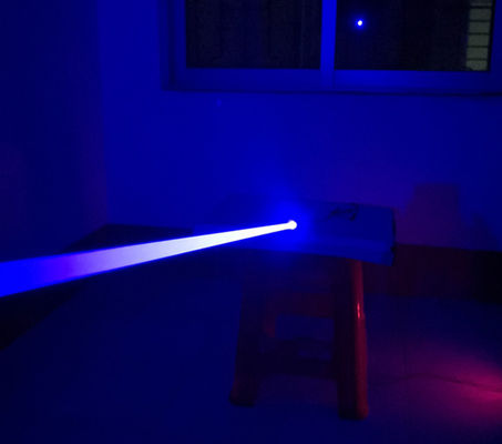DC 12V 450nm 1.6W Modulo láser de haz grueso azul con modulación TTL para luz de escenario láser proveedor