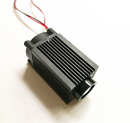 Modulo láser de punto verde de grado industrial DC 12-24V 515nm 135mw para luz de escenario láser proveedor